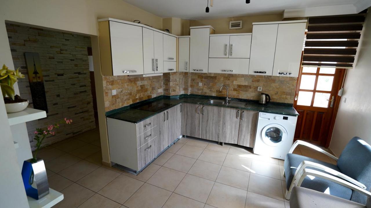 Ferienwohnung Arya Suits Antalya Exterior foto